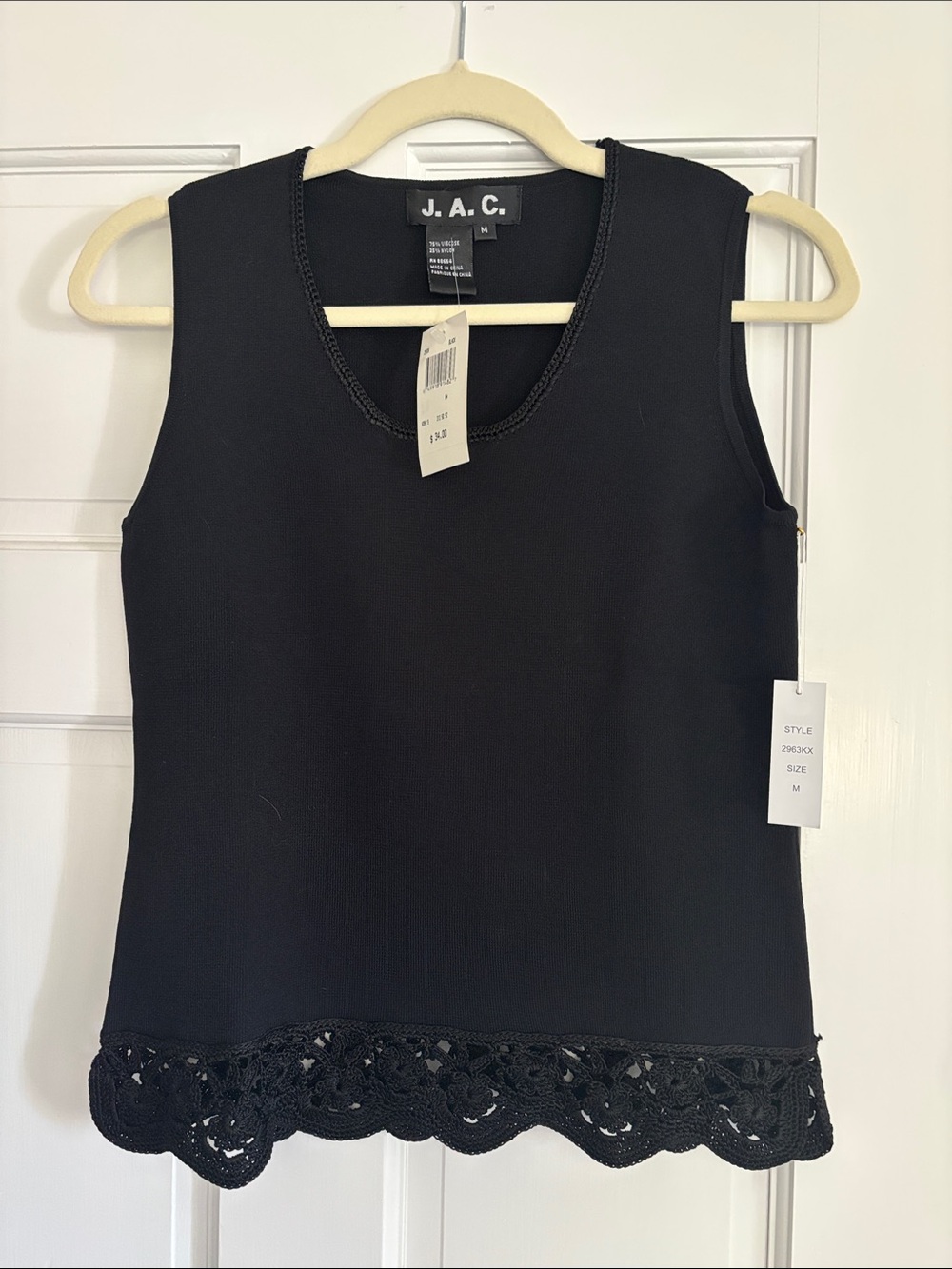 Kohl's Black Sleeveless Tank with Crochet Hem